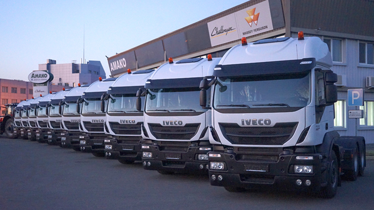 Компанія АМАКО передала партію тягачів IVECO Stralis 6x4 для перевезення газу
