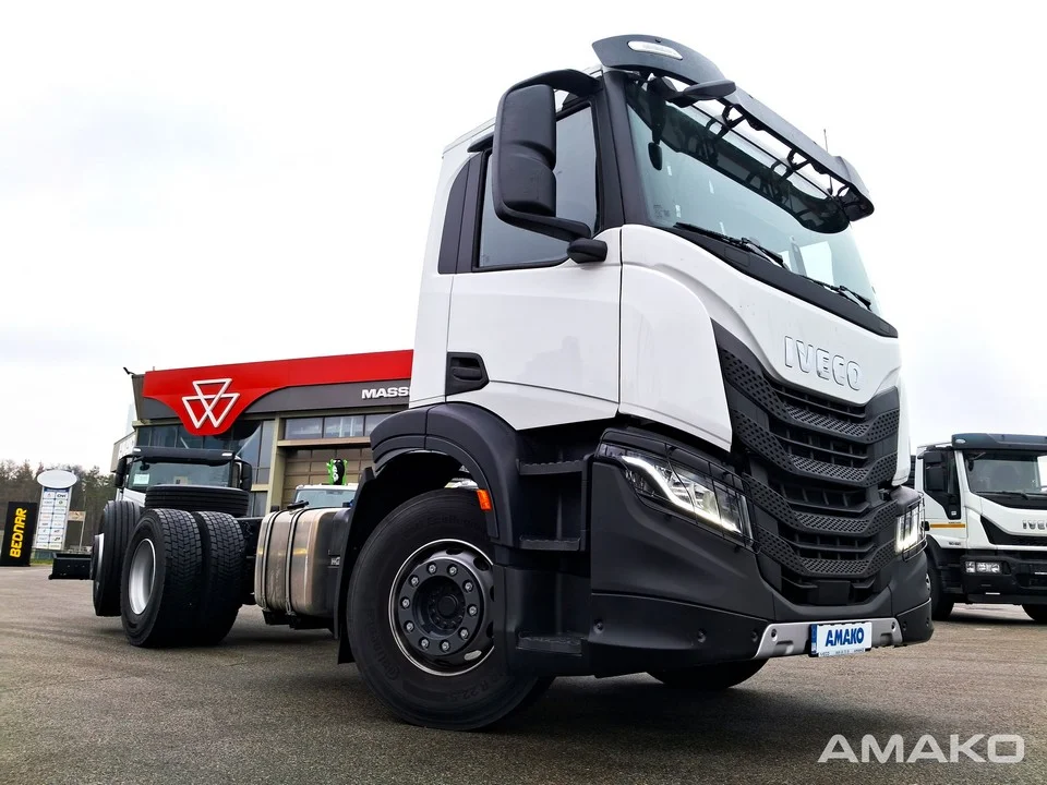 IVECO S-WAY AD280S43Y/PS ON (Шасі, підйомно-поворотна вісь 6x2, Е5) - Hover