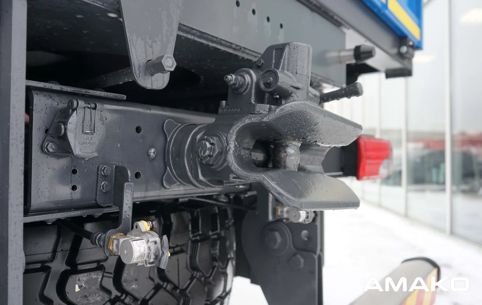 IVECO T-WAY 8x8