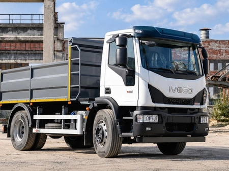 Самоскид DNIPRO від RHINOT на шасі IVECO Eurocargo: 9,6 м³ для будівництва та благоустрою