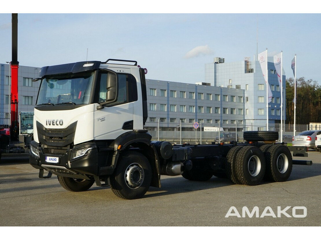 IVECO T-WAY AD380T48 H денна_кабіна (Шасі 6х4, Е5) Фото #2