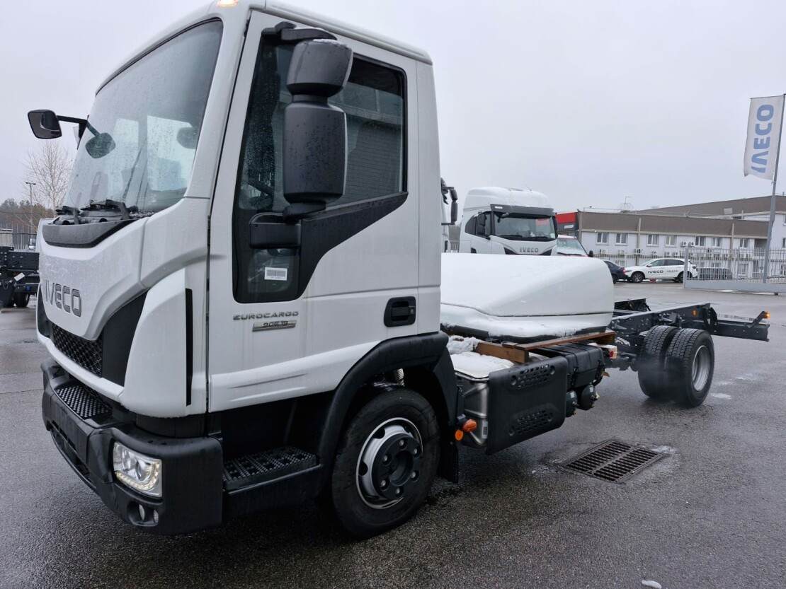 IVECO EUROCARGO ML90E19 Фото #3