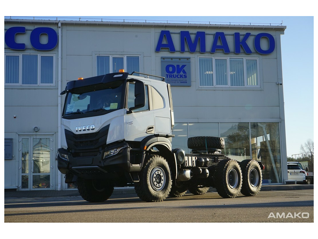 IVECO T-WAY AT720T48WT H (Тягач сідловий 6х6, Е5)