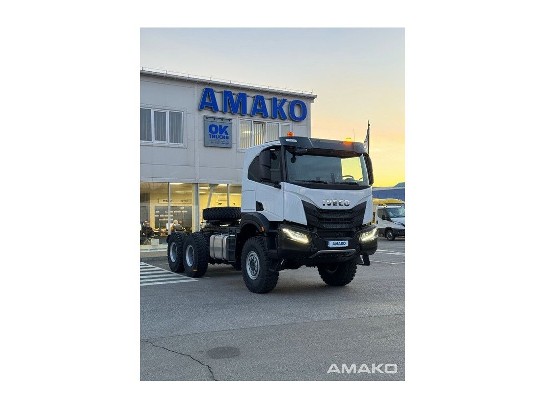 IVECO T-WAY AT720T48WT H (Тягач сідловий 6х6, Е5) Фото #8