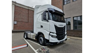 IVECO S-WAY AS440S46T/P